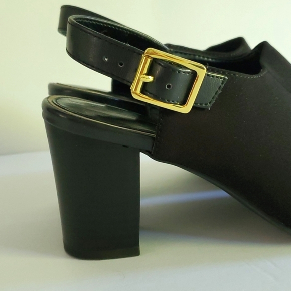 Chaps Peeptoe Slingback Booties - Picture 2 of 8